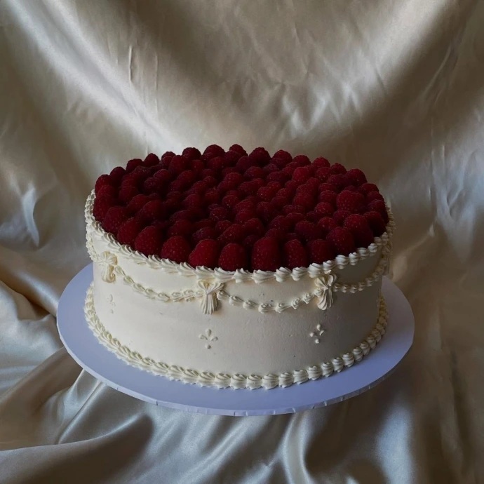 Red velvet cake 